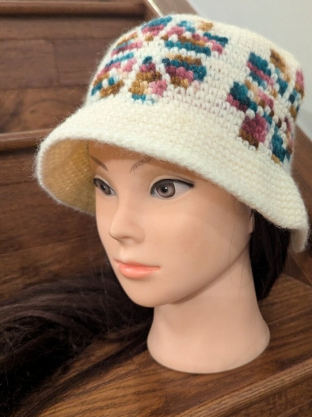 Y2K Multicolor Crochet Wool Ivory Bucket Hat, Granny Star Quilt Design OS